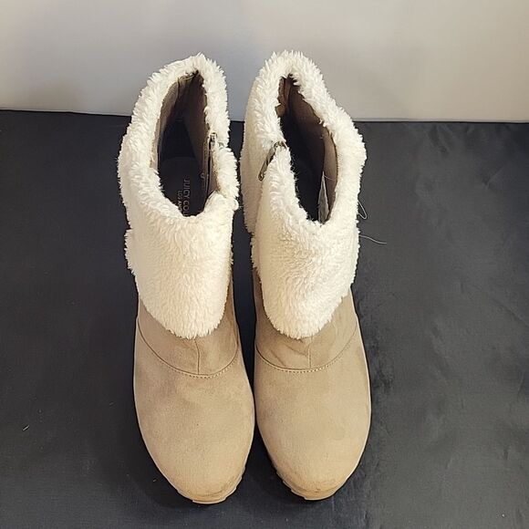 JUICY COUTURE WOMEN"S BUCKLE WEDGE ANKLE BOOTS - Picture 4 of 16